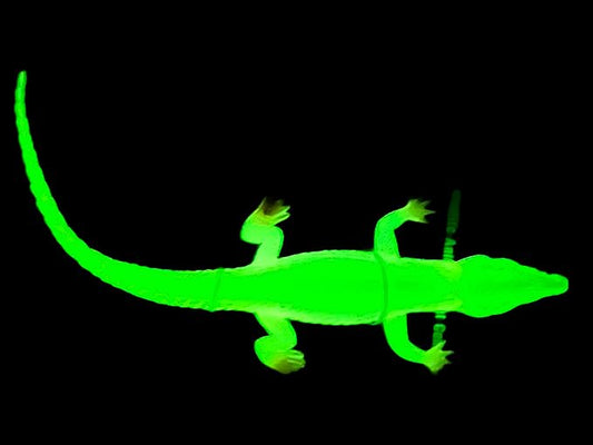WARM FUZZY Toys Super Bright Glow Animals ~ Wildlife Animals That Come Alive in The Dark. Super Bright Glow in The Dark Alligators, Bats, Snakes. Perfect for The Home or Classroom. (Alligator)